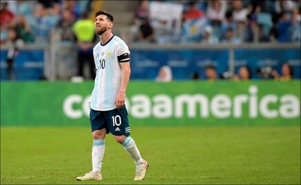 Messi festeja su cumpleaños entre la irregularidad de la selección argentina