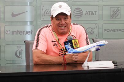 Miguel Herrera ilusionado con la llegada de Giovani Dos Santos