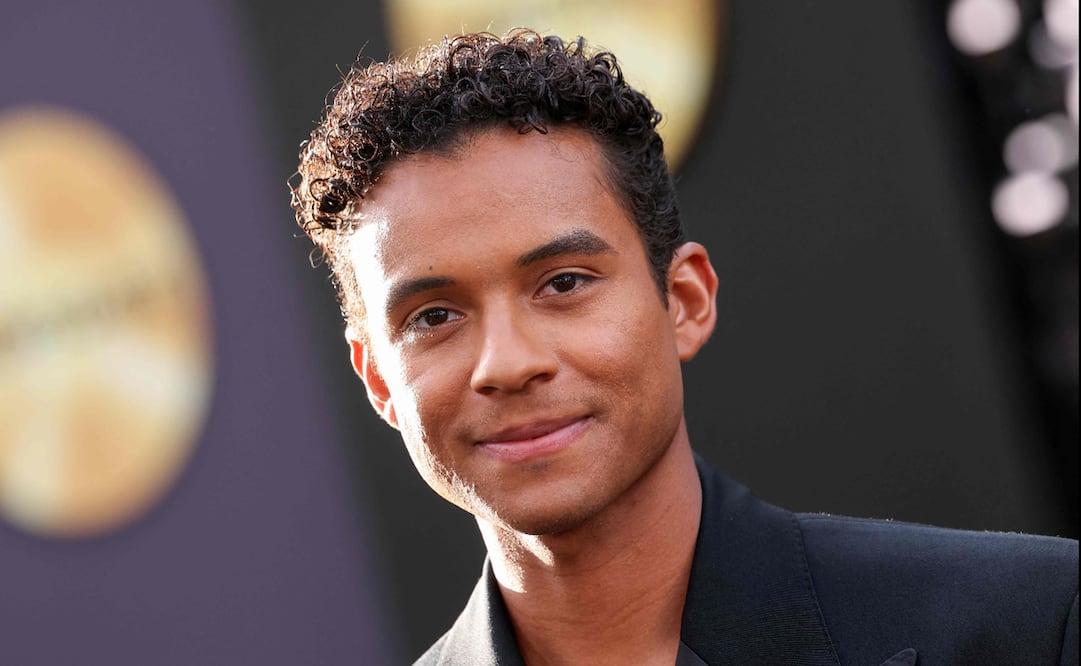 El cantante y bailarín estadounidense Jaafar Jackson asiste al estreno en Los Ángeles de "Michael", de Lionsgate, en el Dolby Theatre de Hollywood.
Foto de VALERIE MACON / AFP.