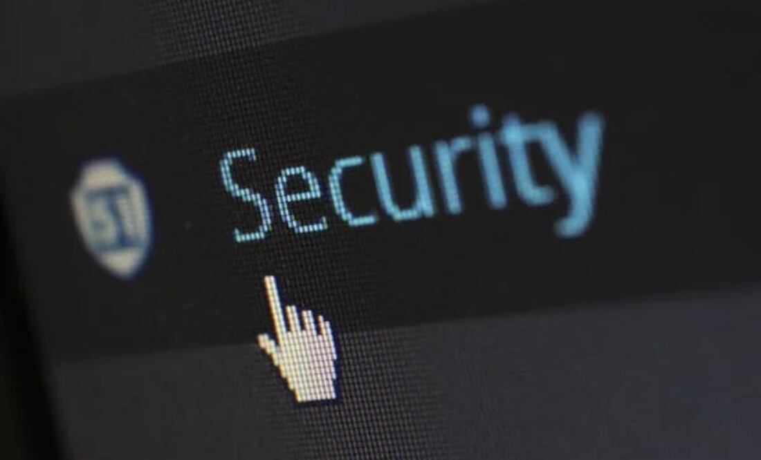 Krzysztof Gawkowski, el ministro polaco de Asuntos Digitales, advirtió que Rusia está llevando a cabo una "guerra cibernética" contra Polonia y anunció un plan para proteger las elecciones de influencias ilegales. Foto: Pexels