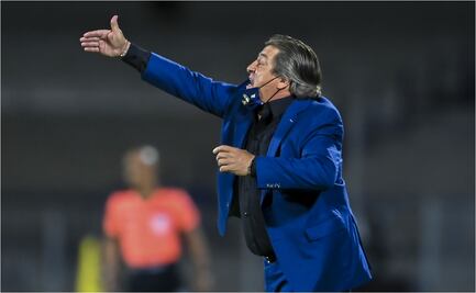 Miguel Herrera acusó al árbitro por burlarse de sus jugadores