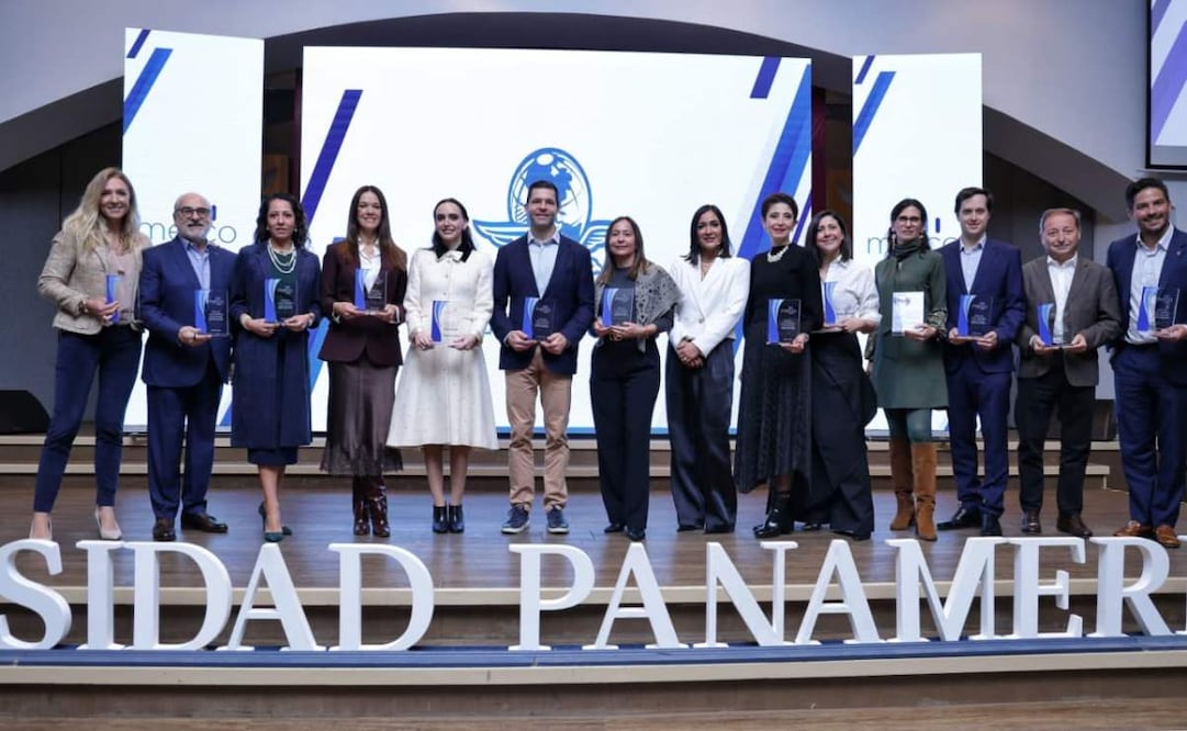 La premiación tuvo lugar este 27 de enero en la presentación de la 13ª edición del ranking Merco Líderes México. Foto: Fernanda Rojas/EL UNIVERSAL