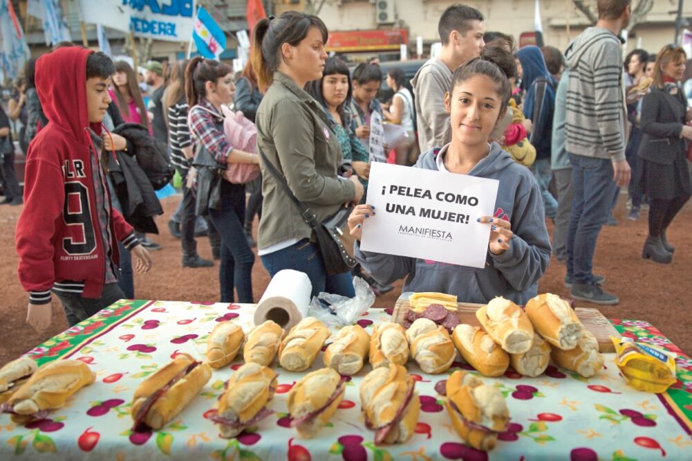 El paro en Argentina será entre las 13:00 y las 14:00 horas. También se realizará una marcha en México