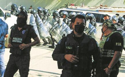 Con motín, reos evitan traslado de 155 internos