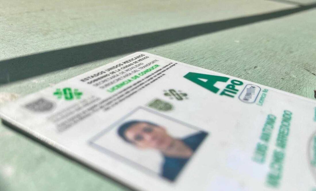 Hoy los capitalinos aún podrán pagar trámites vehiculares al precio actual, pues a partir de enero de 2024 subirán de precio. Foto: archivo/EL UNIVERSAL