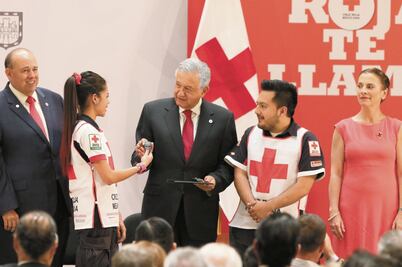 AMLO: la solidaridad nos ha sacado adelante