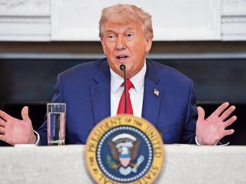 Desfile militar sigue en pie "llueva o haga sol", asegura Trump; organizaciones convocan a protestas contra el mandatario de EU