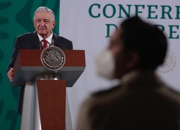 AMLO anuncia que podría presentar iniciativa para evitar que se reserve información