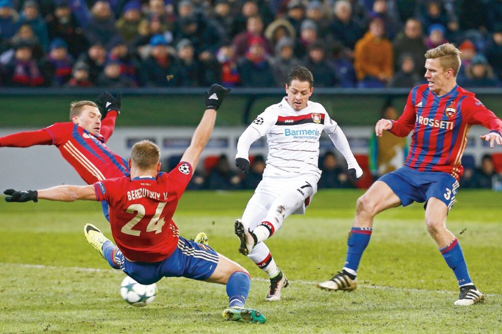 Javier Hernández no ha tenido buena puntería frente a la portería rival en los últimos meses. (ARCHIVO. EL UNIVERSAL)