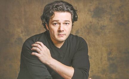 Chacón lanza temas de música popular mexicana