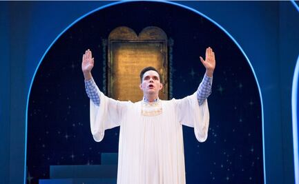 "Es chingón ser Dios", dice Horacio Villalobos