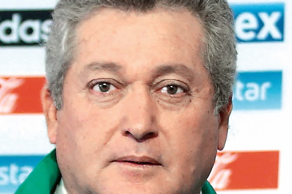 VÍCTOR MANUEL VUCETICH. Técnico de Gallos Blancos (Especial)