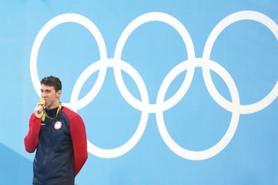 Phelps, el atleta más popular en Facebook