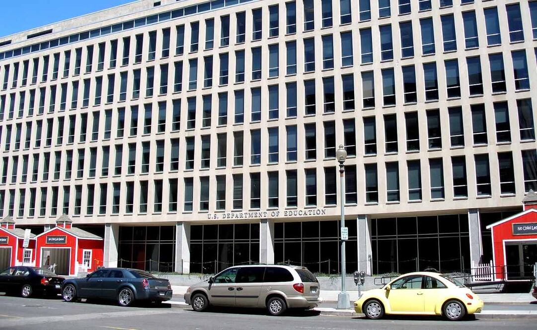 La secretaria de Educación, Linda McMahon, indicó en un comunicado que la excedencias contempladas reflejan el compromiso de su gabinete con la eficiencia y la rendición de cuentas. Foto: Archivo/El Universal