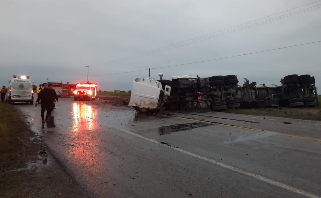 Fallecieron una pareja y dos niños, de aproximadamente 3 y 11 años de edad. Foto: Especial