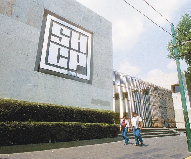 El extitular de la Unidad de Legislación Tributaria de Hacienda fue contratad o como socio en una firma de consultoría internacional. Foto: ARCHIVO EL UNIVERSAL