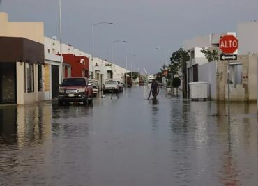 Autoridades piden extremar precauciones por posible ciclón tropical en el Golfo de México