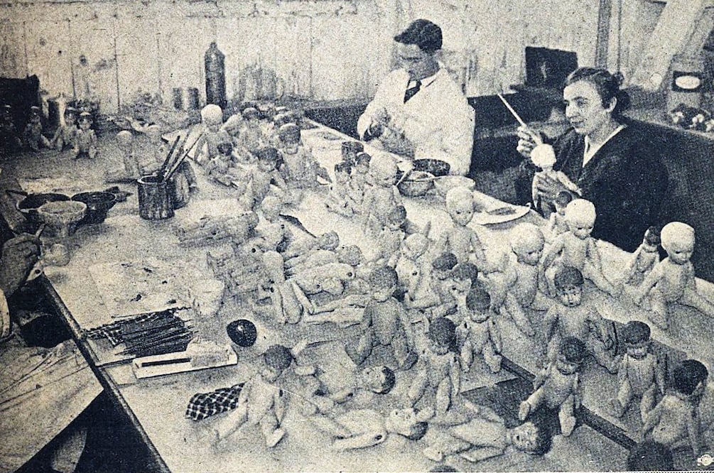 Las extravagantes muñecas europeas