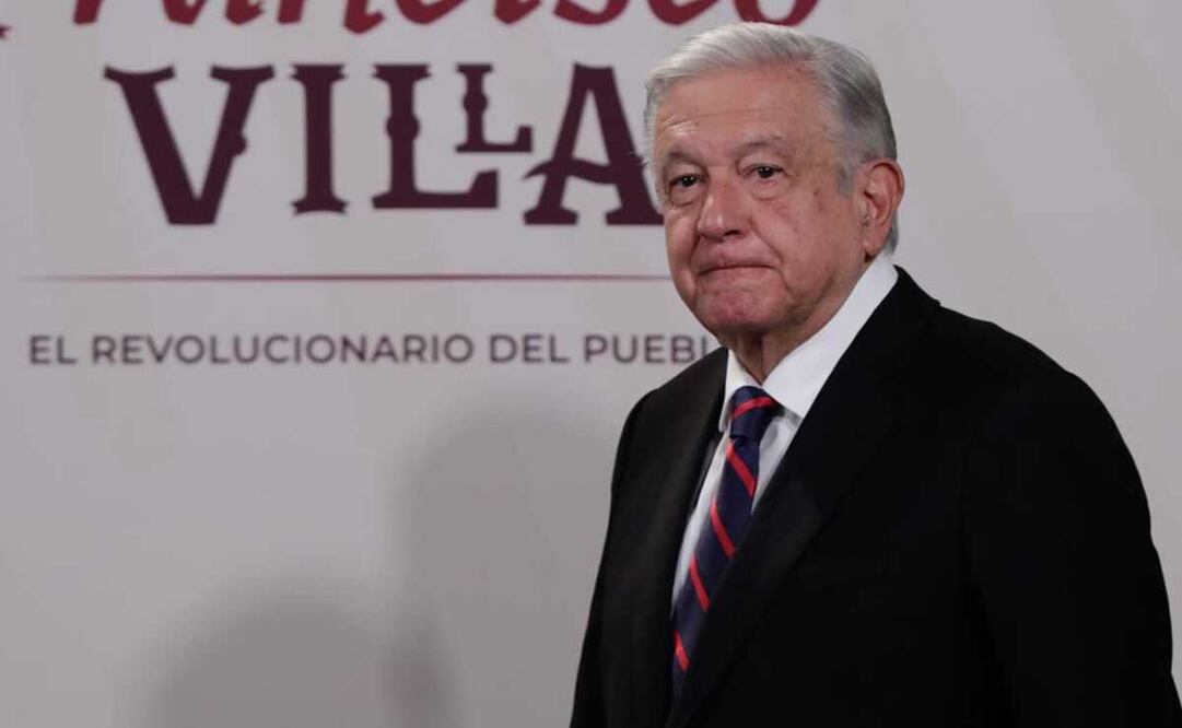 López Obrador condenó la agresión, que cobró la vida de seis personas, y señaló que se trató de una emboscada. Foto: Diego Simón / EL UNIVERSAL