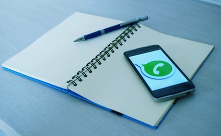 Truco para no aparecer en línea en WhatsApp y eliminar tu última conexión