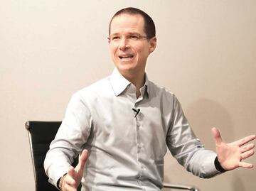 Envían a Anaya citatorio por delitos que suman 30 años de cárcel