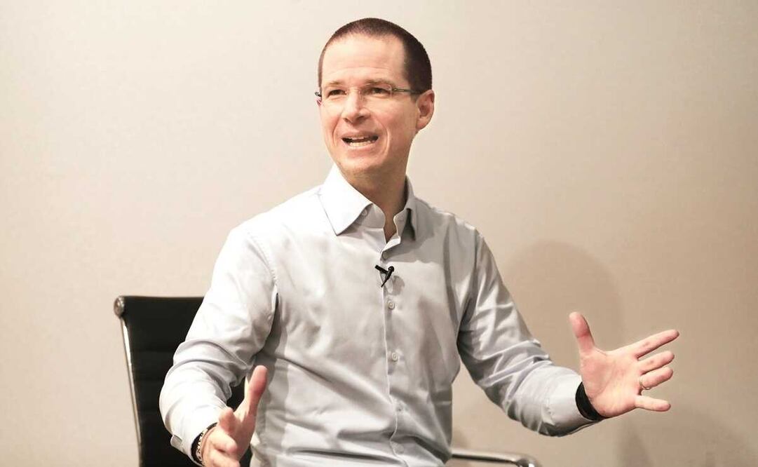 Ricardo Anaya: Le envían citatorio por delitos que suman 30 años de cárcel