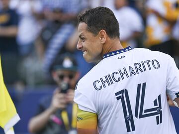 VIDEO: 'Chicharito' mete un golazo de tacón en la goleada del Galaxy