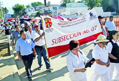 Paro de médicos afecta a más de 900 pacientes