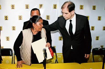 PRD realiza homenaje a Gisela Mota