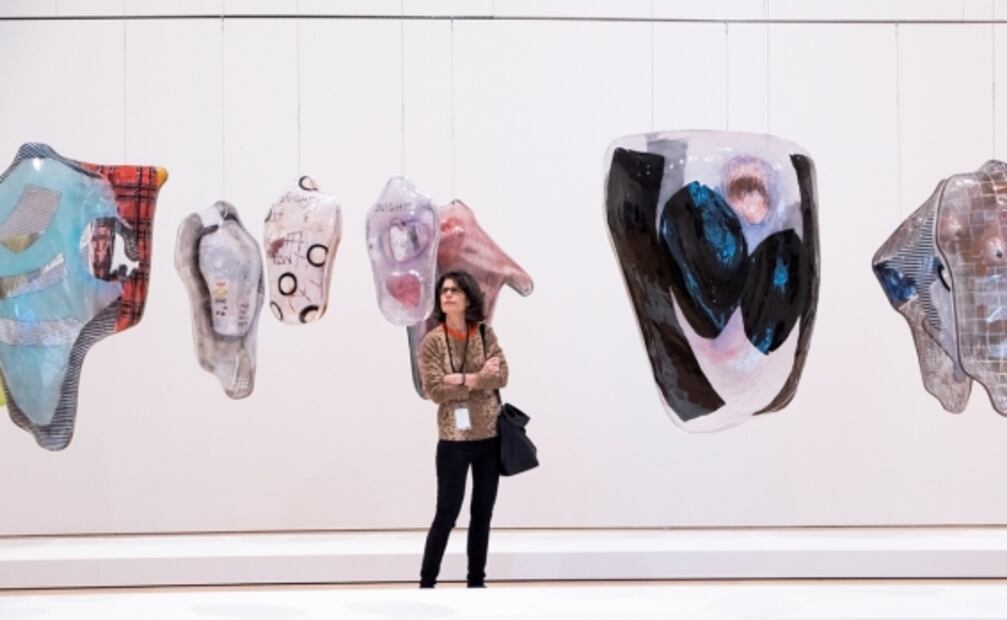 Bienal del Museo Whitney refleja esperanza de artistas de EU