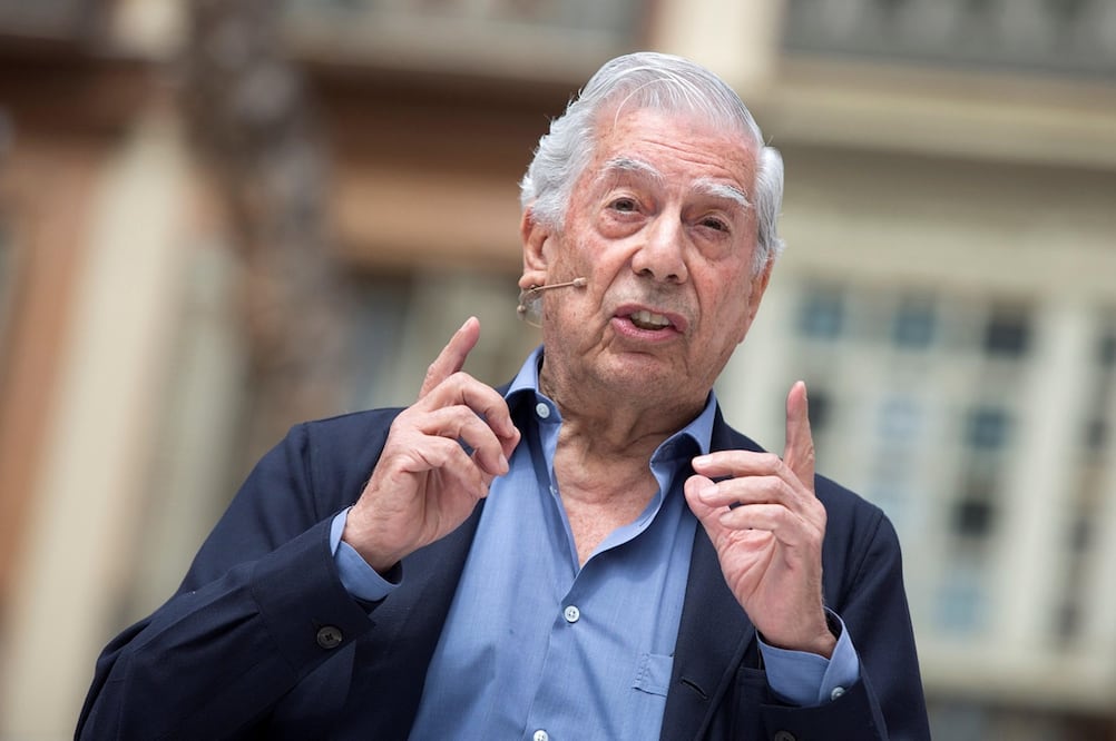 El premio Nobel de Literatura Mario Vargas Llosa. Foto: EFE / Daniel Pérez, archivo