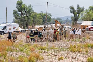 Localizan 4 cadáveres en túnel de huachicol