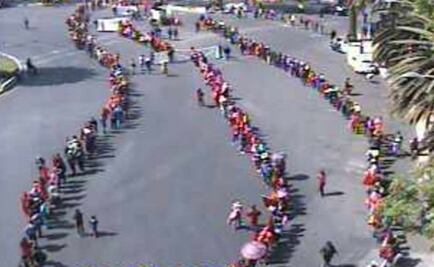 Marcha hacia Segob afecta circulación en Reforma