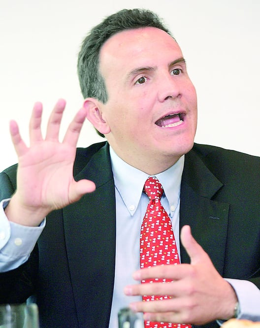 Gerardo de Nicolás, director de Homex, agradeció a todas las autoridades que formaron parte del proceso (ARCHIVO EL UNIVERSAL)