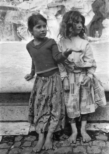 Paulina Lavista presenta la muestra "Personajes de la cultura en México" en San Antonio, Texas