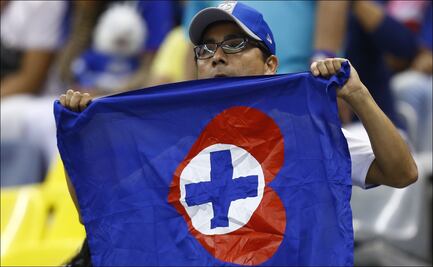 ¡La afición de Cruz Azul está harta! Así reaccionó ante las disculpas del equipo