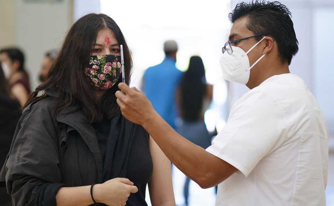 Anuncian vacunación Covid-19 para chavos de 18 a 29 años en Toluca