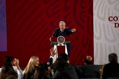 Estamos ayudando a la fiscalía en el caso Odebrecht; no hay pruebas contra expresidentes: AMLO