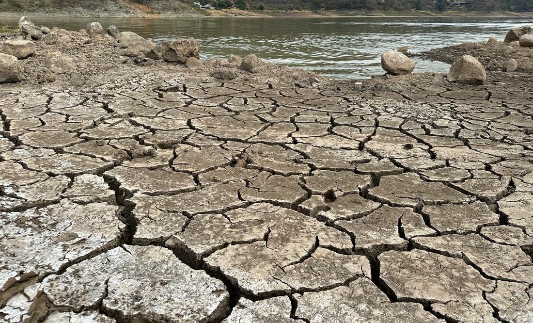 La Conagua canceló las extracciones de agua en presa de Valle de Bravo debido a que está al 26% de su capacidad. (FOTO: Claudia González)