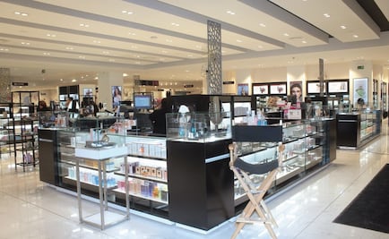 Ventas de tiendas departamentales se desploman 8.9%