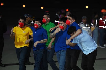 ¿Quiénes son los presos intercambiados por EU, Venezuela y El Salvador?; hay un mexicano entre los prisioneros