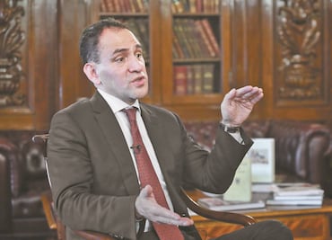 Algunas aseguradoras aún no pagan tras sismos de 2017: Arturo Herrera