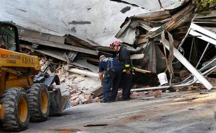 Edificio de tres pisos se derrumba en barrio residencial de Nueva York