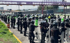 Operativo policial provoca cierre parcial en Calzada Ignacio Zaragoza; reportan severo congestionamiento