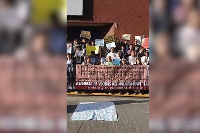 A 7 meses del sismo del 19-S, damnificados protestan frente a la Secretaría de Finanzas