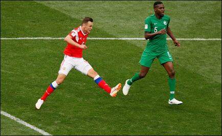 El golazo de Denis Cheryshev para firmar su doblete en la inauguración 