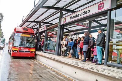 Diputados locales de Morena y PRD, contra alza a Metrobús 