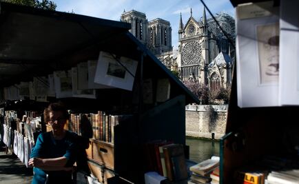 Entre crisis, baguete y libreros del Sena buscan un lugar en la Unesco