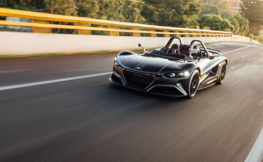 VUHL entrega el primer 05 a un cliente mexicano