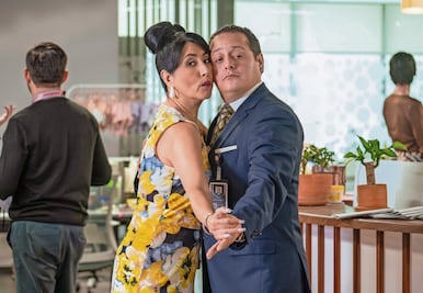 Manuel Calderón se hace visible en serie